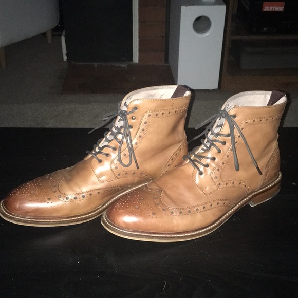 aston grey wingtip boots